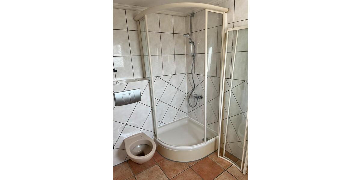 Dachgeschoßwohnung Oberhausen Alstaden - 2 Zimmer, 60 m&sup2;, 780&euro; | Angebot:26374083