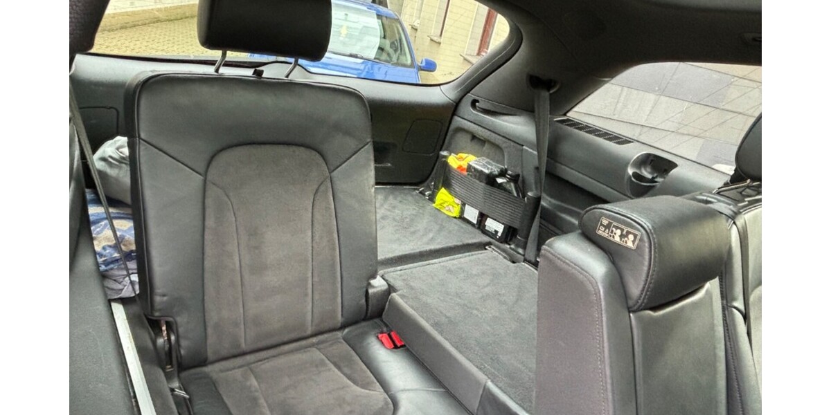 Audi Q 7 240.000 km 14.500 € Duisburg 47051