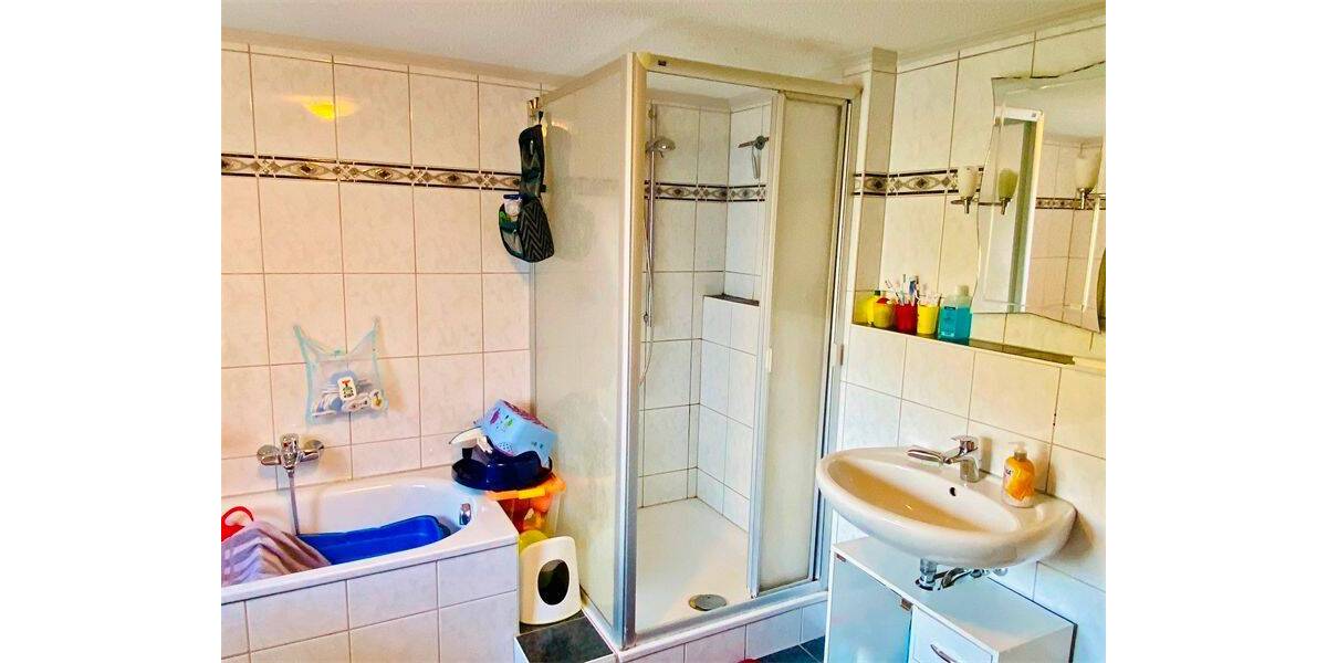 Etagenwohnung Rheinberg - 3 Zimmer, 115 m&sup2;, 1.023&euro; | Angebot:26401429