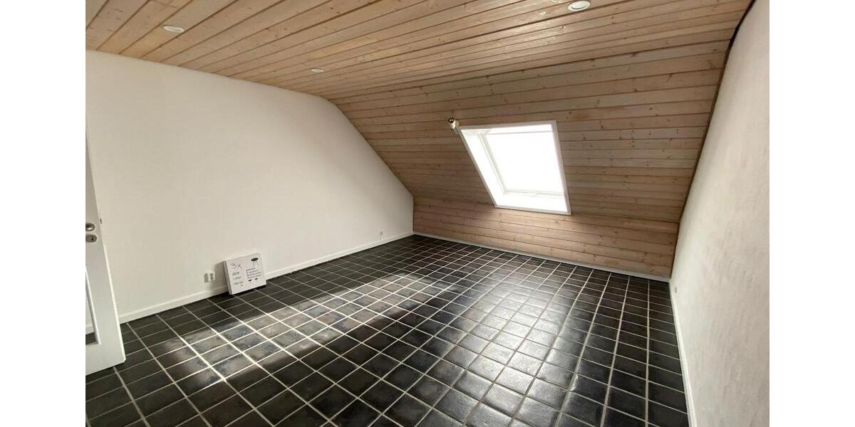Reihenhaus Neuss Furth-Mitte - 4 Zimmer, 150 m&sup2;, 590.000&euro; | Angebot:27059284