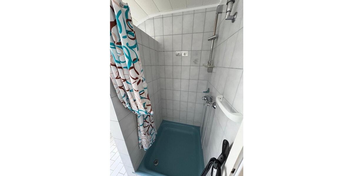 Dachgeschoßwohnung Moers Rheinkamp - 2 Zimmer, 60 m&sup2;, 480&euro; | Angebot:25421919