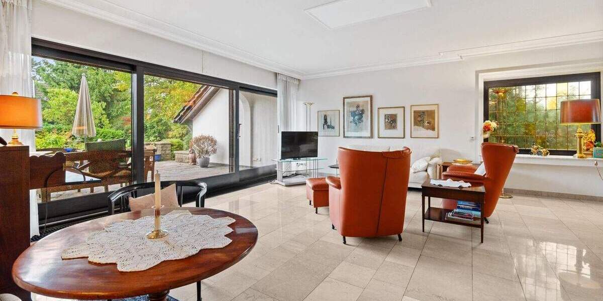 Einfamilienhaus Ratingen Hösel - 9 Zimmer, 303 m&sup2;, 1.450.000&euro; | Angebot:24462555