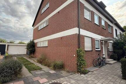 Charmantes Dreifamilienhaus in bester Lage von Baumberg. 9 zimmer