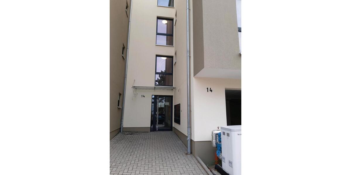 Etagenwohnung Bochum Eppendorf - 3 Zimmer, 100 m&sup2;, 1.750&euro; | Angebot:26323609