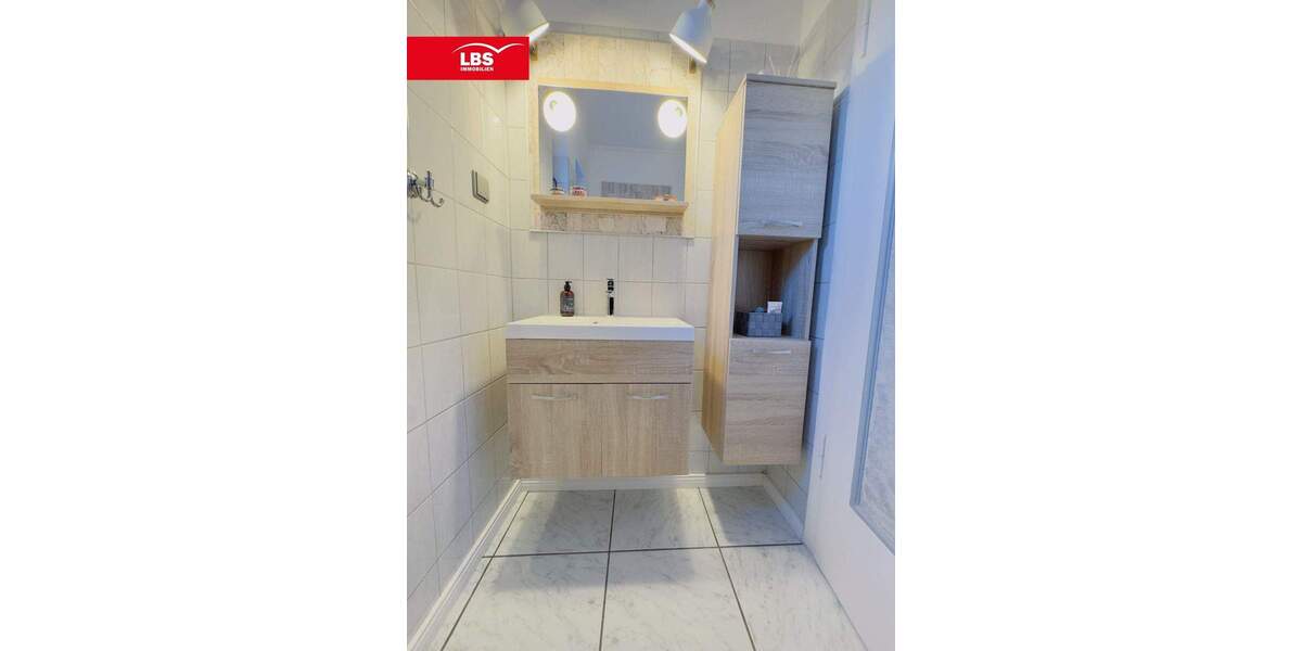 Einfamilienhaus Oberhausen Sterkrade-Nord - 3 Zimmer, 130 m&sup2;, 579.000&euro; | Angebot:25690152