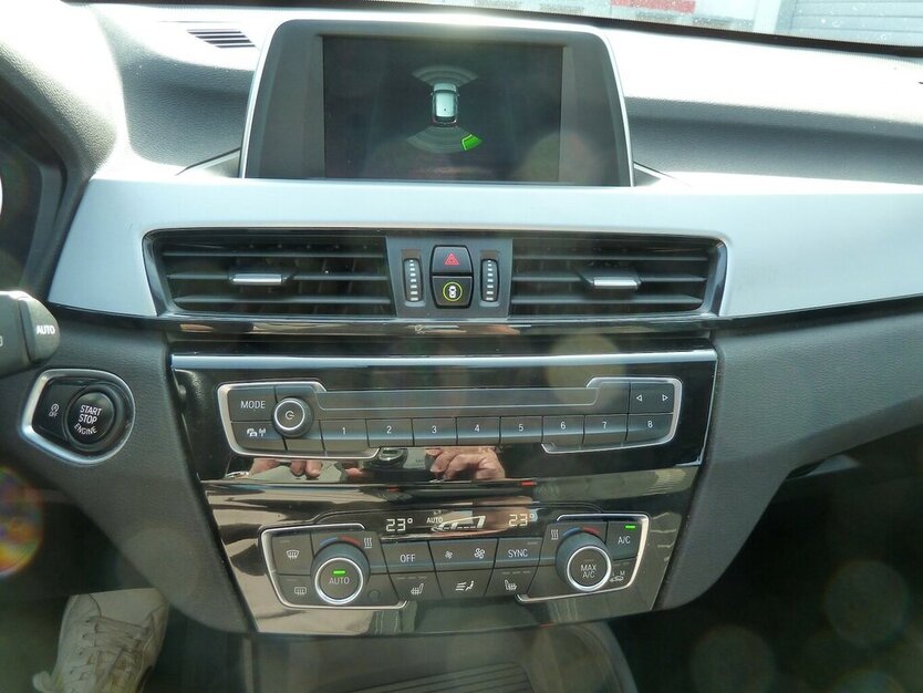 X1 X drive18 D Avantage Sportsitzei AHK PDC DAB