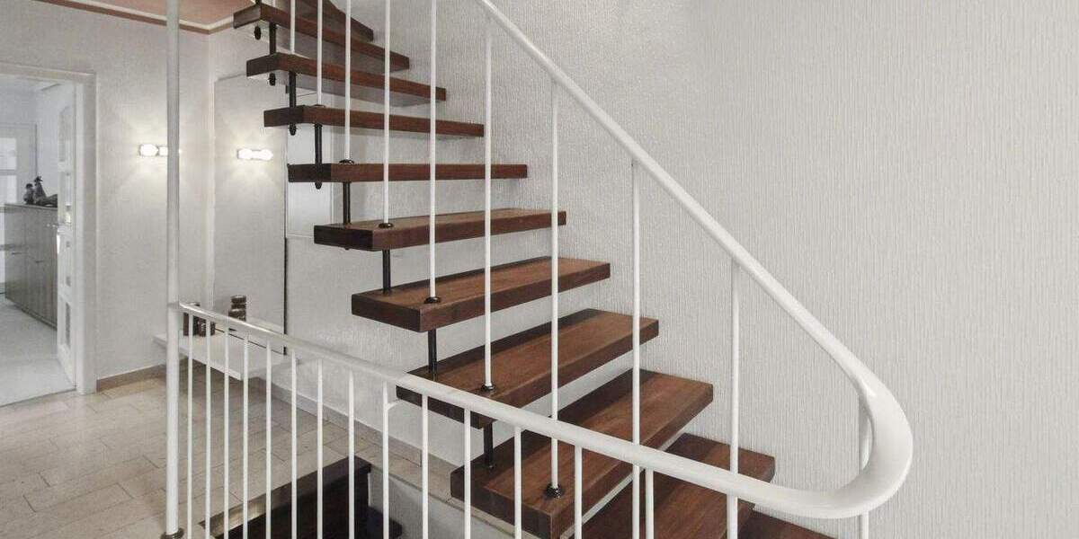 Reihenmittelhaus Moers Hülsdonk - 5 Zimmer, 137 m&sup2;, 375.000&euro; | Angebot:25265688