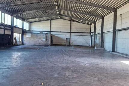 +++Moderne 600 m² Lagerhalle mit Tor & TOP-Lage – Büro flexibel anmietbar. +++ zimmer