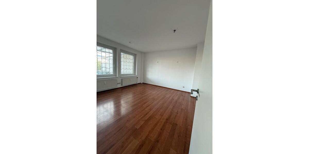 Etagenwohnung Wesel Fusternberg - 3 Zimmer, 83 m&sup2;, 700&euro; | Angebot:24919430