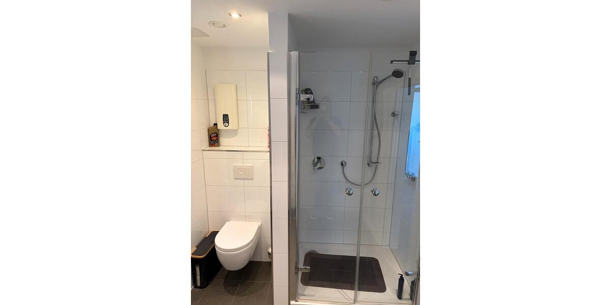 Etagenwohnung Velbert Pöthen - 2 Zimmer, 83 m&sup2;, 1.250&euro; | Angebot:26415588