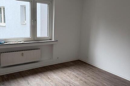 Wohnung Essen Stadtbezirk II - 2.5 Zimmer, 48 m&sup2;, 440&euro; | Angebot:25612865
