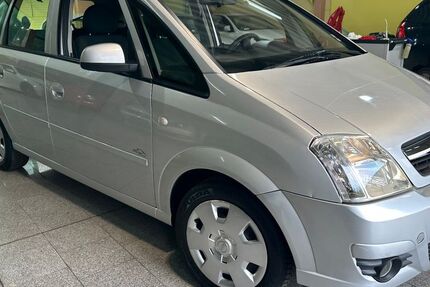 Opel Meriva 100.000 km 2.990 € Duisburg 47059