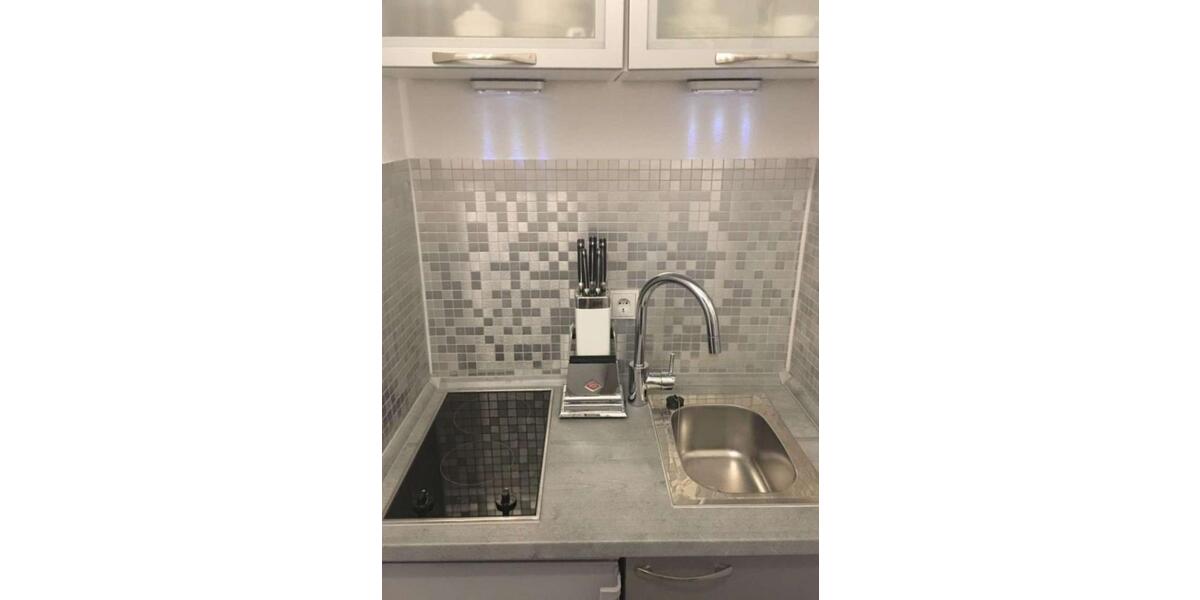 Etagenwohnung Düsseldorf Oberbilk - 1 Zimmer, 32 m&sup2;, 735&euro; | Angebot:26133629