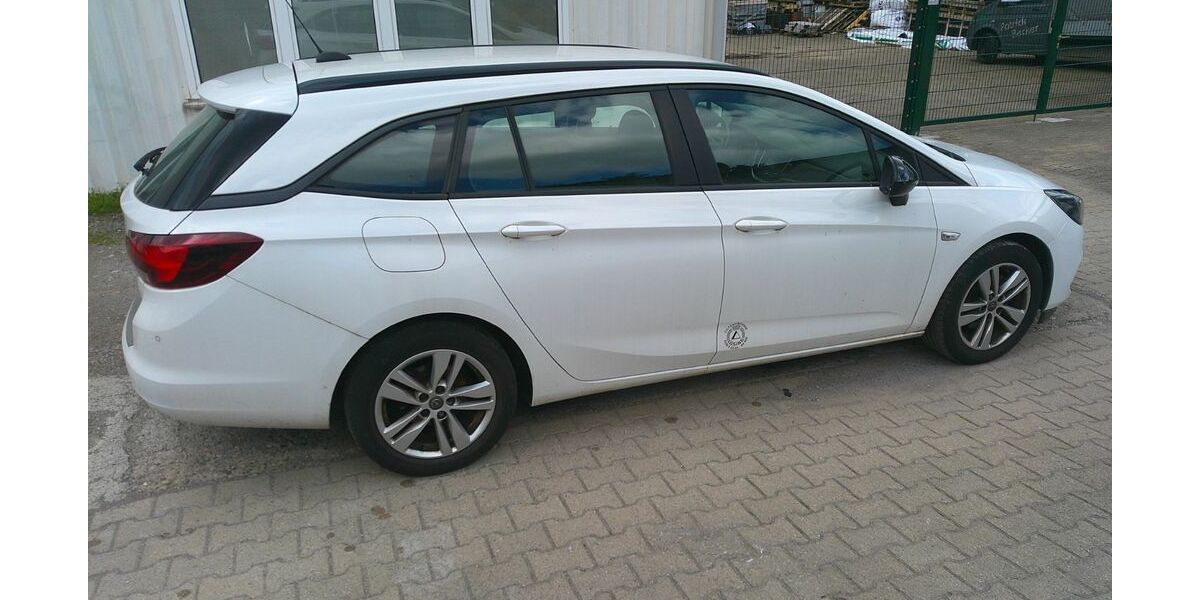 Opel Astra 210.000 km 5.000 &euro; Hattingen 45527