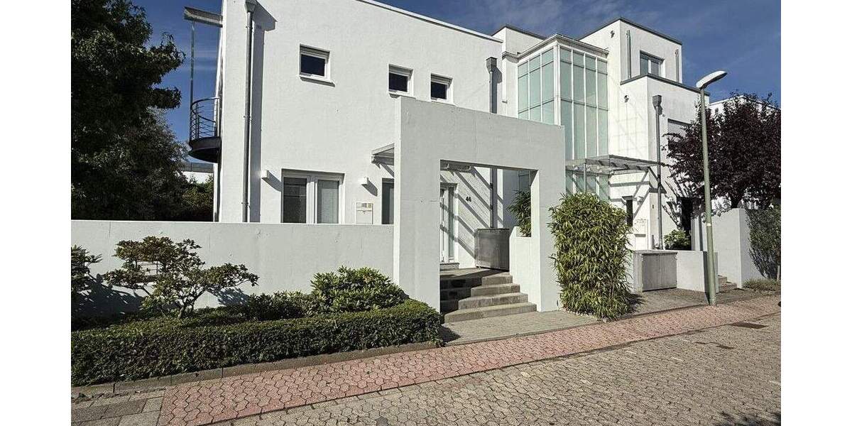 Einfamilienhaus Meerbusch / Lank-Latum Lank-Latum - 5 Zimmer, 217 m&sup2;, 980.000&euro; | Angebot:24597339