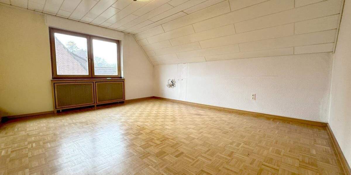 Mehrfamilienhaus, Wohnhaus Oberhausen Sterkrade-Nord - 9 Zimmer, 254 m&sup2;, 759.000&euro; | Angebot:25709919