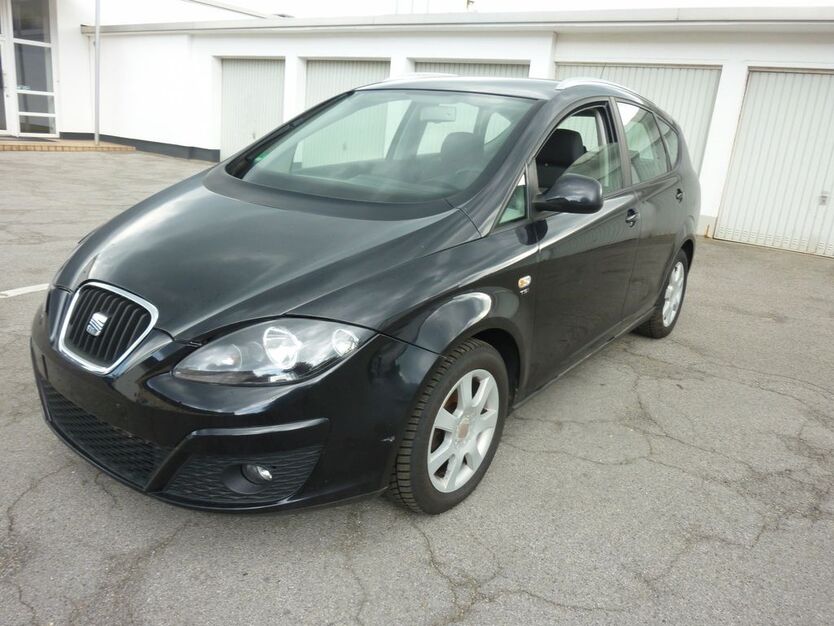 Seat Altea 112.000 km 4.950 € Essen 45144