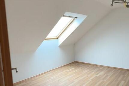 Wohnung Duisburg Laar - 3.5 Zimmer, 85 m&sup2;, 800&euro; | Angebot:26222266