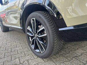 Honda HR-V Hybrid ADVANCE +LED+Allwetter+Navi+ 40.895 km 27.444 &euro; Meerbusch 40667