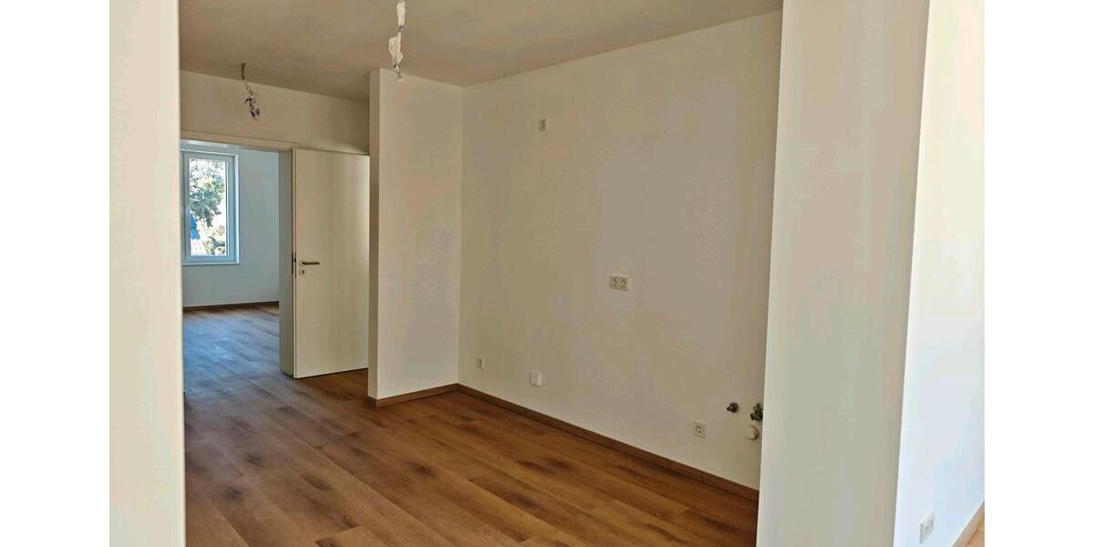 Etagenwohnung Mülheim an der Ruhr Heißen - 4 Zimmer, 140 m&sup2;, 2.200&euro; | Angebot:26312971