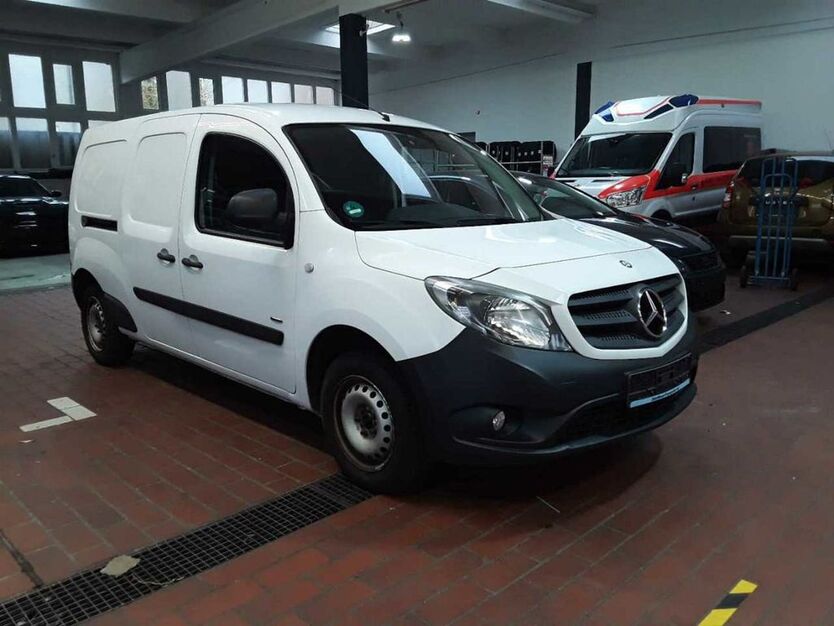 Mercedes-Benz Citan 122.745 km 6.980 € Düsseldorf 40597