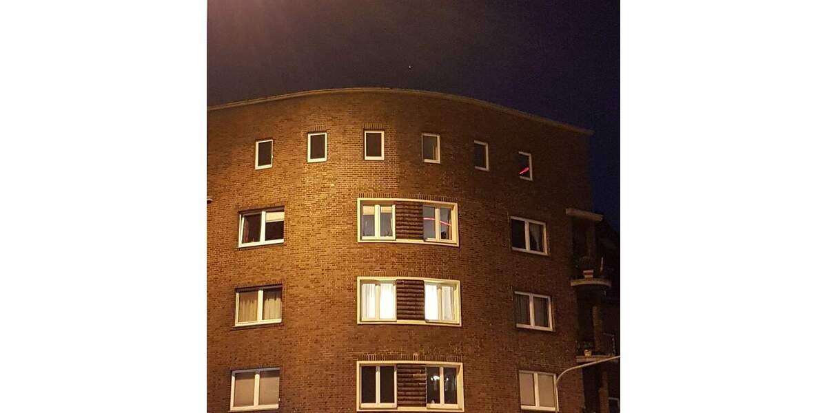 Etagenwohnung Düsseldorf Rath - 3 Zimmer, 92 m&sup2;, 1.250&euro; | Angebot:25141160