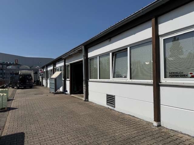 Halle in Erkrath 350.000 € 300 m²