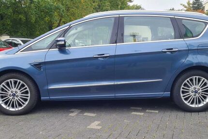 Ford S-Max 100.000 km 19.900 &euro; Ratingen 40878