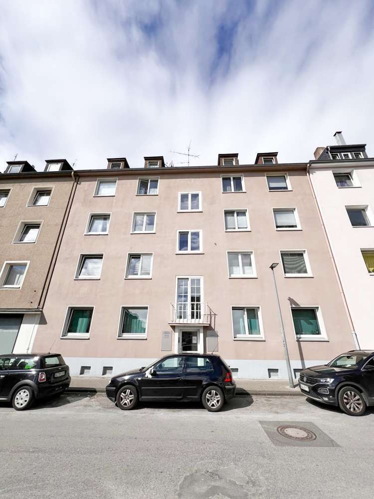 Haus zum Kaufen in Gelsenkirchen 750.000 € 680 m²