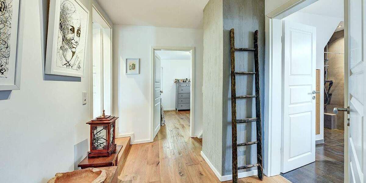 Mehrfamilienhaus, Wohnhaus Mettmann - 9 Zimmer, 307 m&sup2;, 3.700&euro; | Angebot:23824613