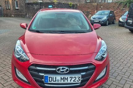 Hyundai i30 140.000 km 8.500 &euro; Duisburg 47139