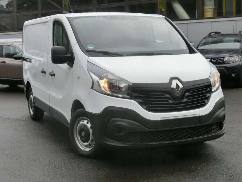 Renault Trafic 61.000 km 14.490 € Bochum 44867
