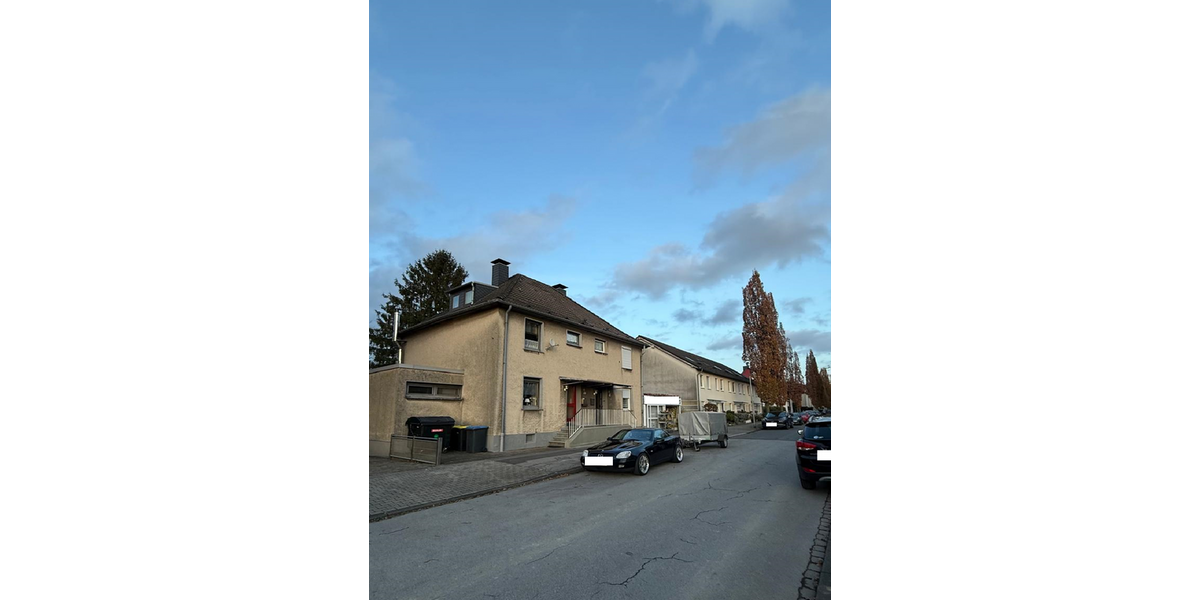 Haus zum Kaufen in Gelsenkirchen 349.000 € 200 m² 8.5 zimmer