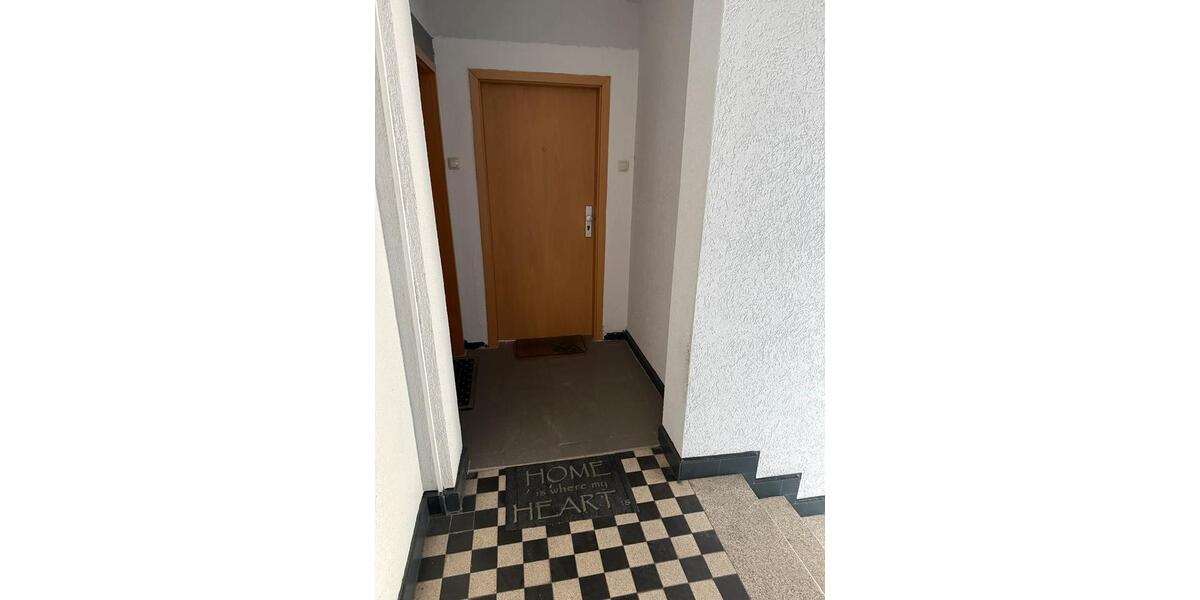 Etagenwohnung Duisburg Beeck - 2.5 Zimmer, 60 m&sup2;, 680&euro; | Angebot:25500362