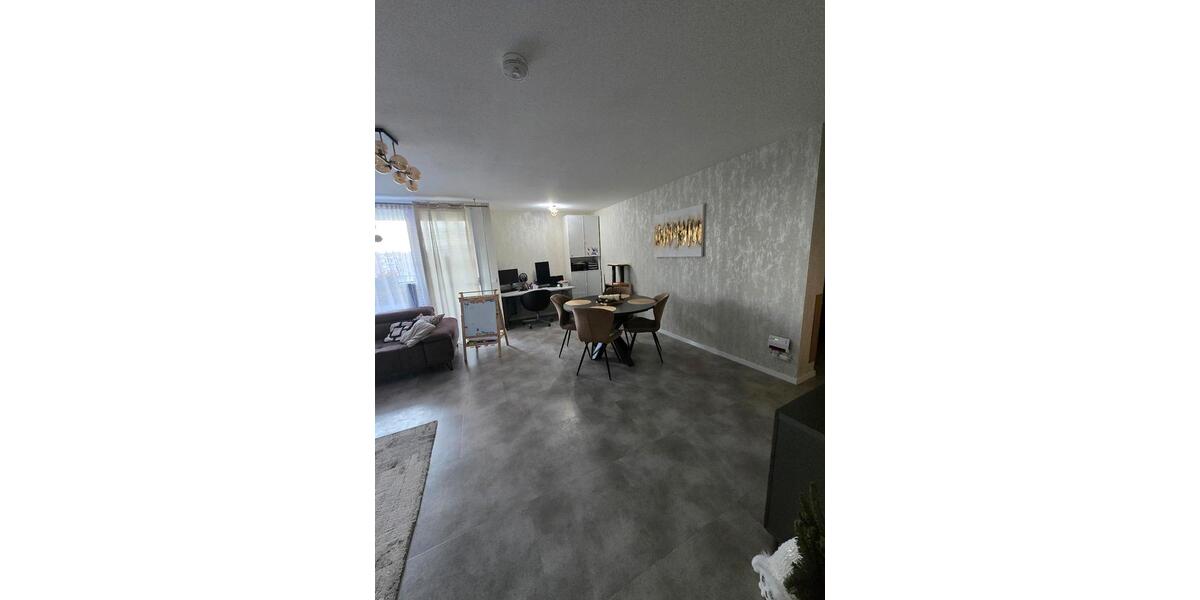 Etagenwohnung Ratingen Tiefenbroich - 3 Zimmer, 92 m&sup2;, 320.000&euro; | Angebot:24867582