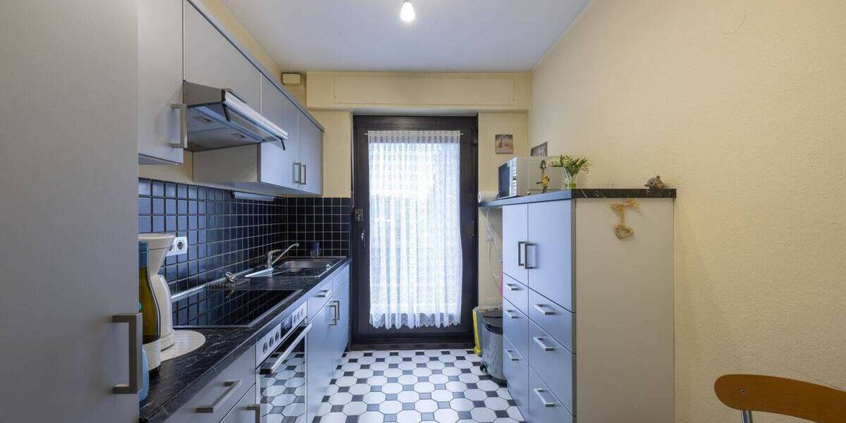 Mehrfamilienhaus, Wohnhaus Krefeld Uerdingen - 8 Zimmer, 201 m&sup2;, 475.000&euro; | Angebot:26695172