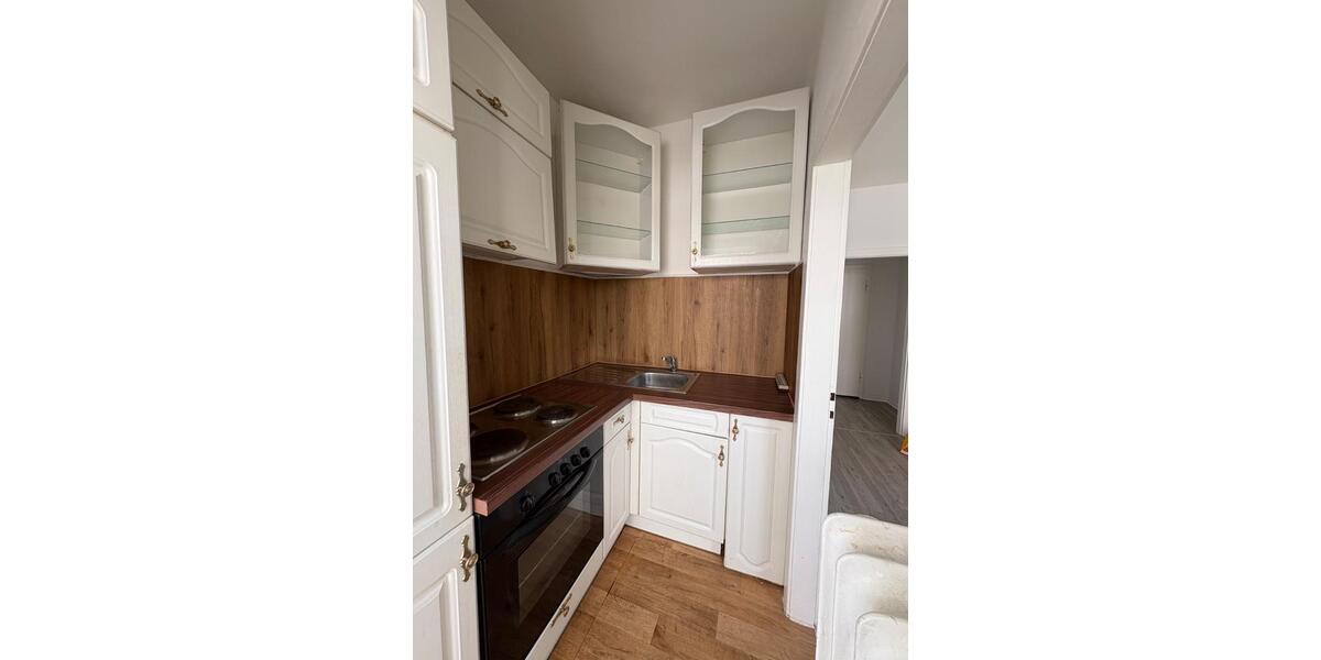 Etagenwohnung Essen Südviertel - 1 Zimmer, 27 m&sup2;, 420&euro; | Angebot:26399058