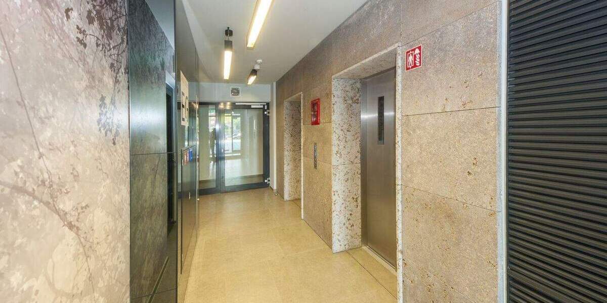 Etagenwohnung Düsseldorf Pempelfort - 2 Zimmer, 57 m&sup2;, 1.600&euro; | Angebot:25068233