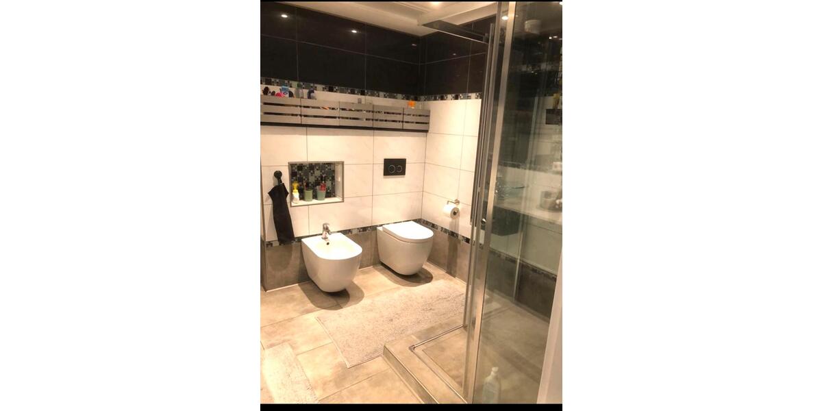 Etagenwohnung Krefeld Cracau - 3 Zimmer, 95 m&sup2;, 950&euro; | Angebot:25545159