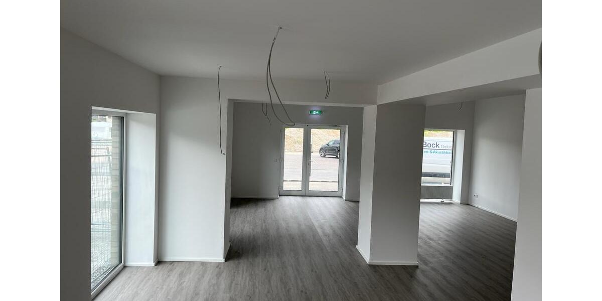 Gewerbeobjekt Alpen - 1.846&euro; | Angebot:26340559