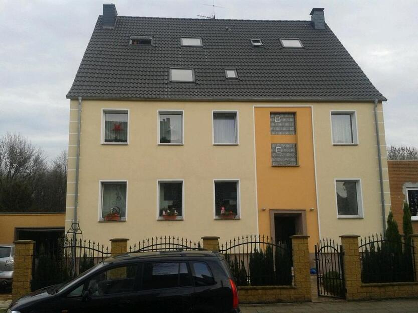 2,5 Raum Wohnung und 65 qm große Wohnung