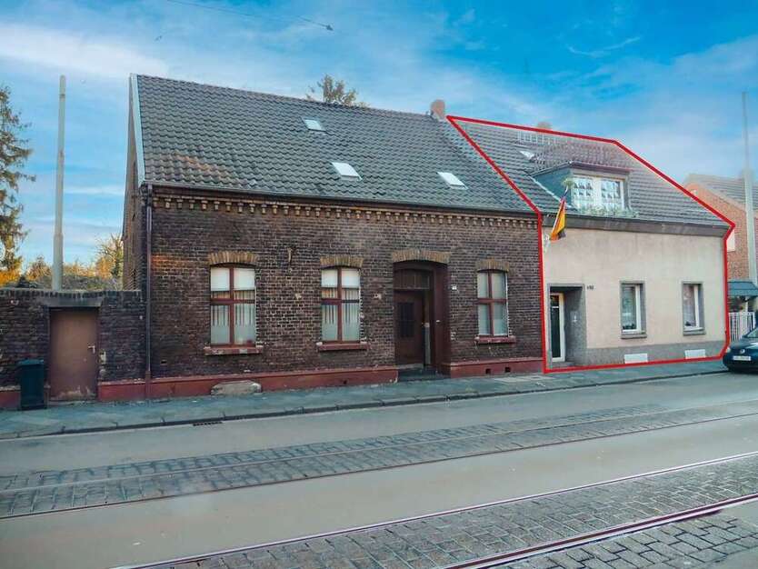 Haus zum Kaufen in Krefeld 490.000 € 146.3 m²