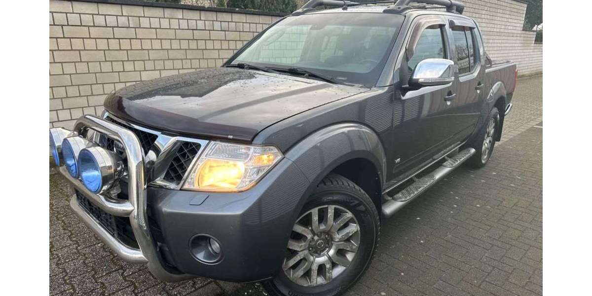 Nissan Navara 148.765 km 13.990 &euro; Düsseldorf 40627