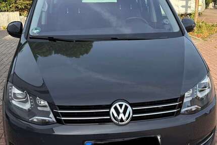 VW Sharan 216.000 km 13.900 € Hattingen 45527