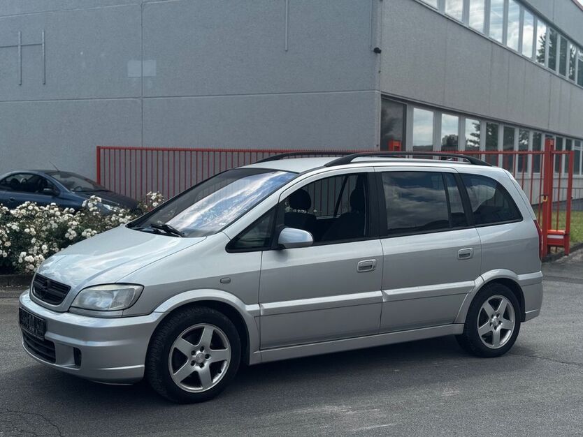 Opel Zafira 133.000 km 3.900 € Herten 45701