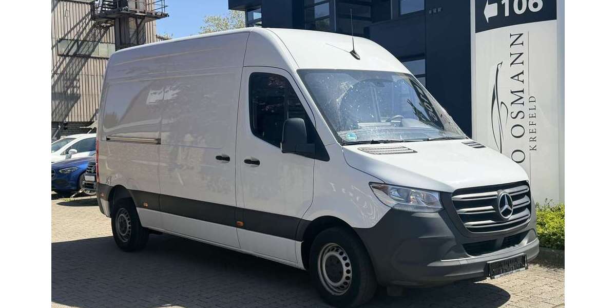 Mercedes-Benz Sprinter 19.622 km 26.950 &euro; Krefeld 47805