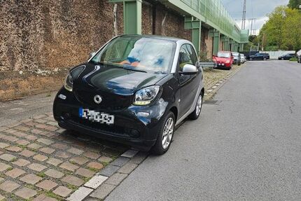 Smart ForTwo 102.800 km 7.775 &euro; Duisburg 47058