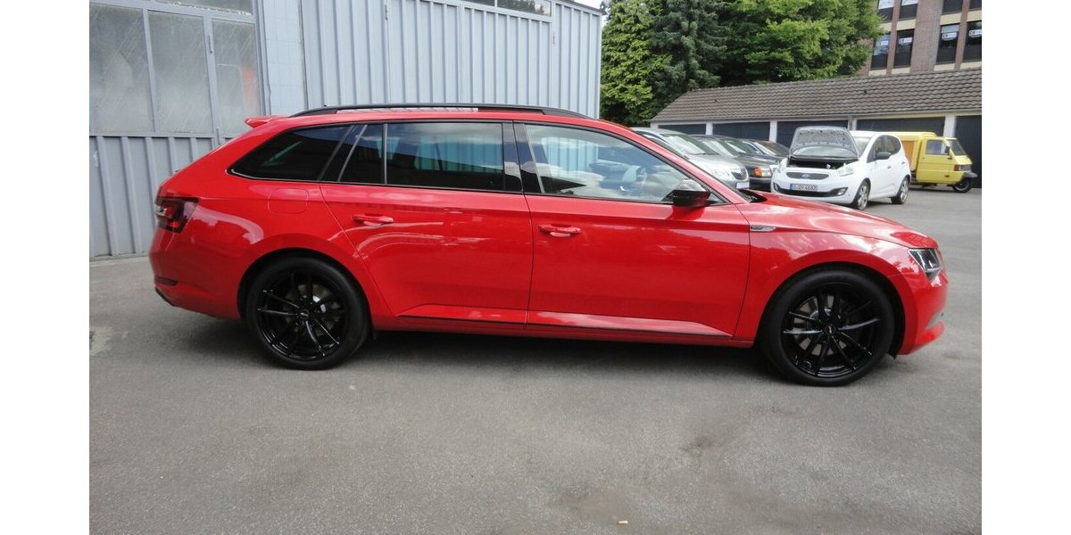 Skoda Superb Sportline4x4 Navi PanoSdach BiXenon Leder 122.000 km 18.900 &euro; Neuss 41462