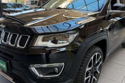 Jeep Compass 81.000 km 15.890 &euro; Bottrop 46236