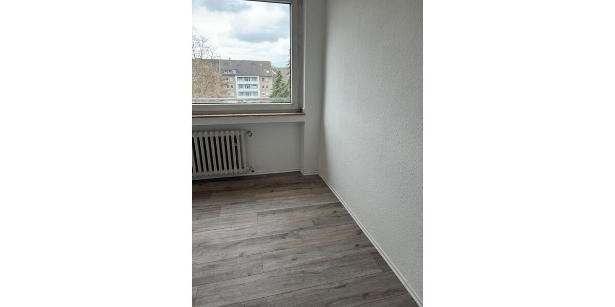 Etagenwohnung Oberhausen Alstaden - 3 Zimmer, 75 m&sup2;, 495&euro; | Angebot:26234178